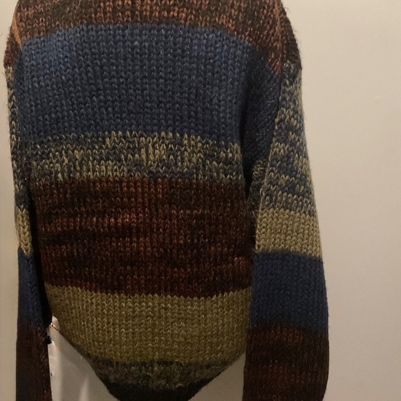 PULLOVER BY MONTELLO  SIZE MEDIUM - Picture 4 of 5